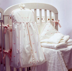 Gordonsbury Layette 